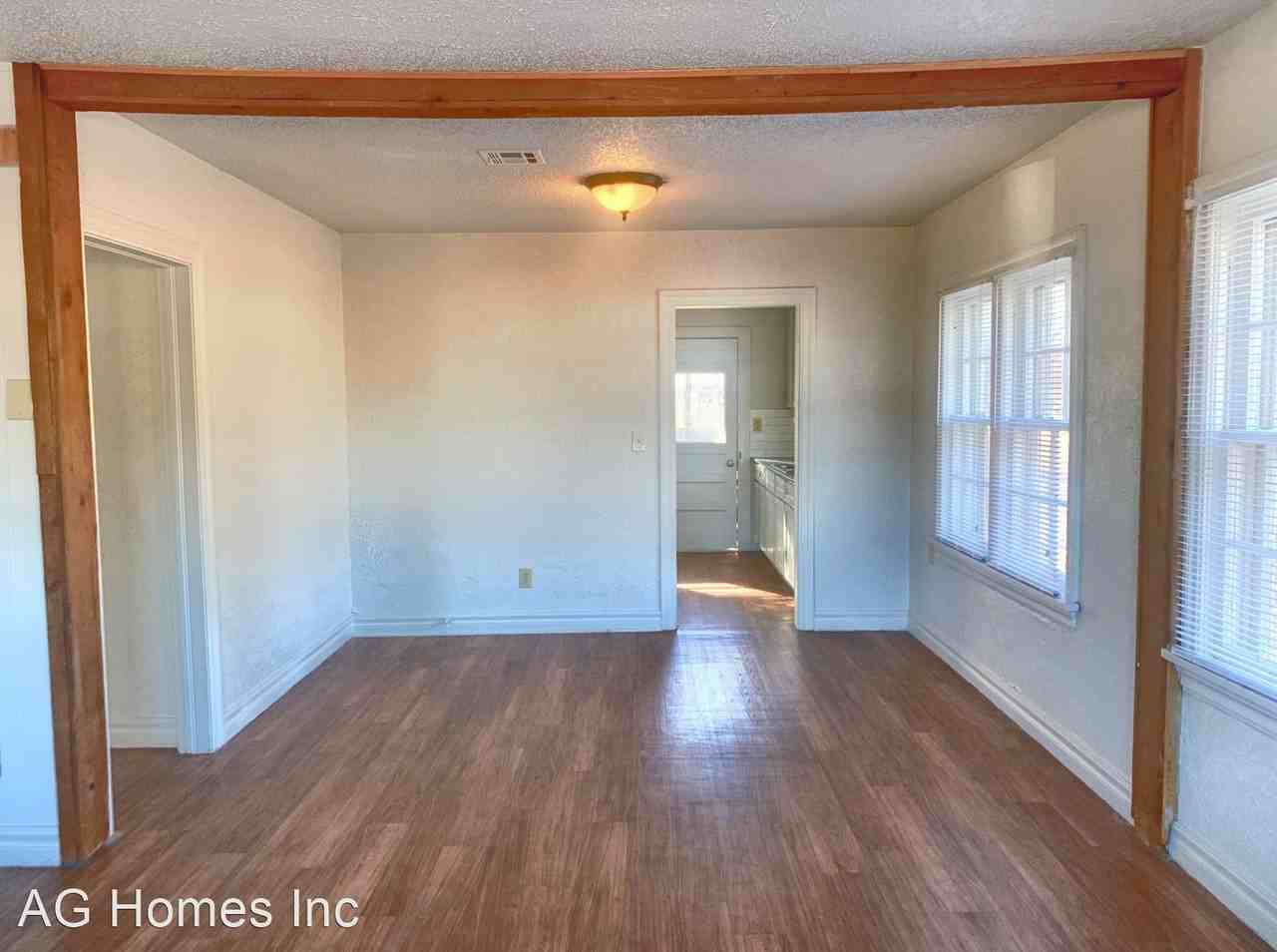 3636 Nw 20th St - Photo 3 of 13