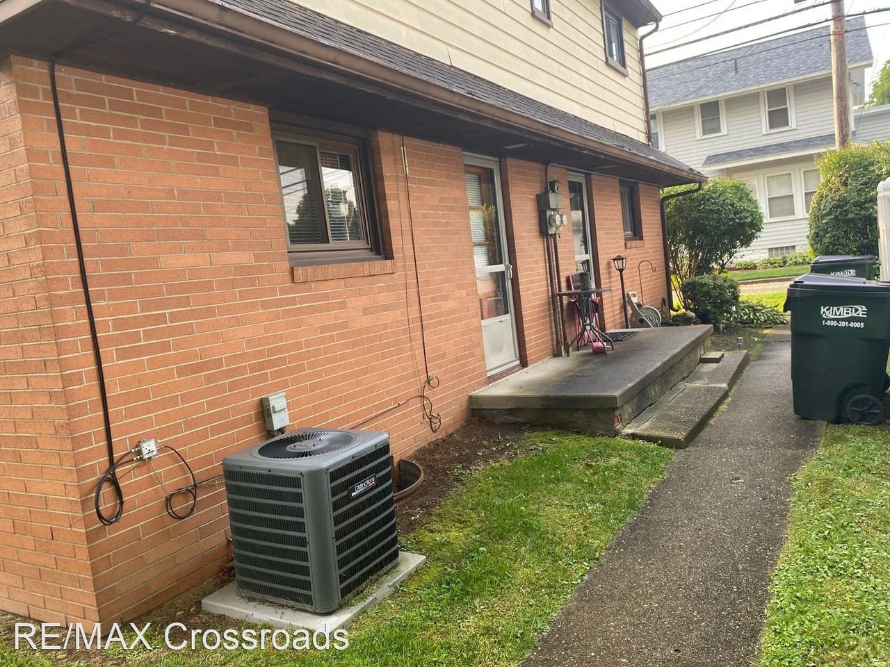 113 -115 Glenview Ave - Photo 2 of 9