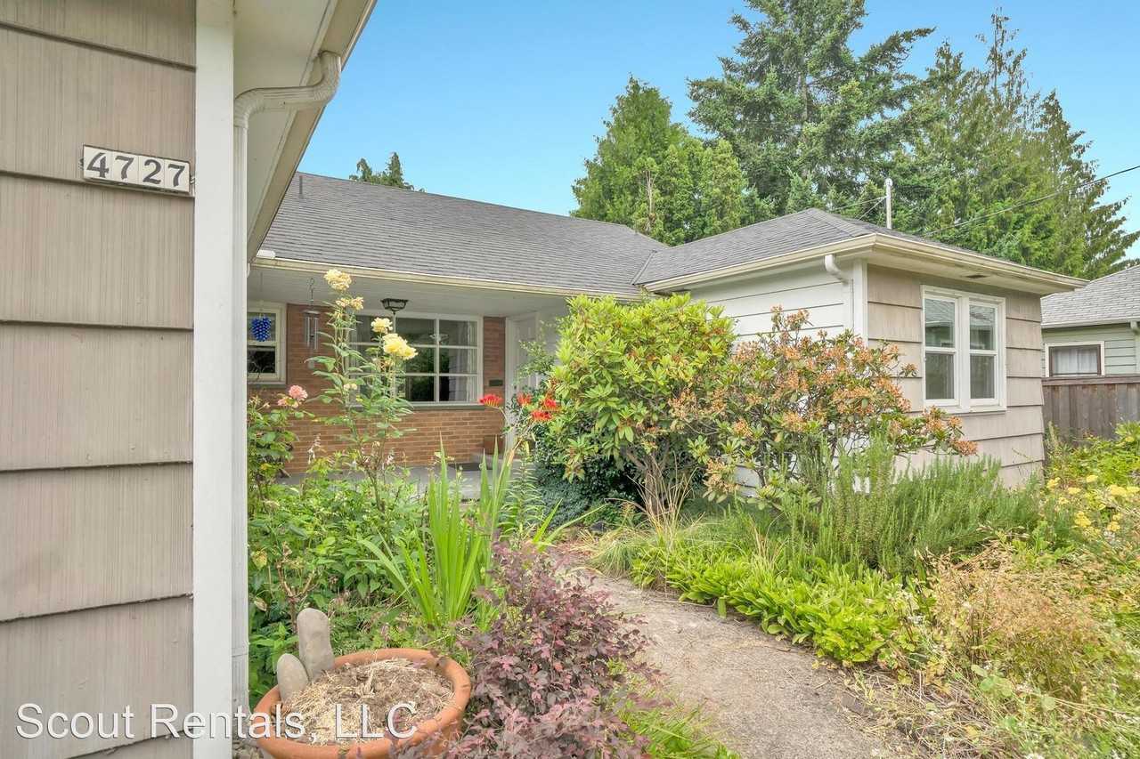 4727 Se 41st Ave - Photo 2 of 44