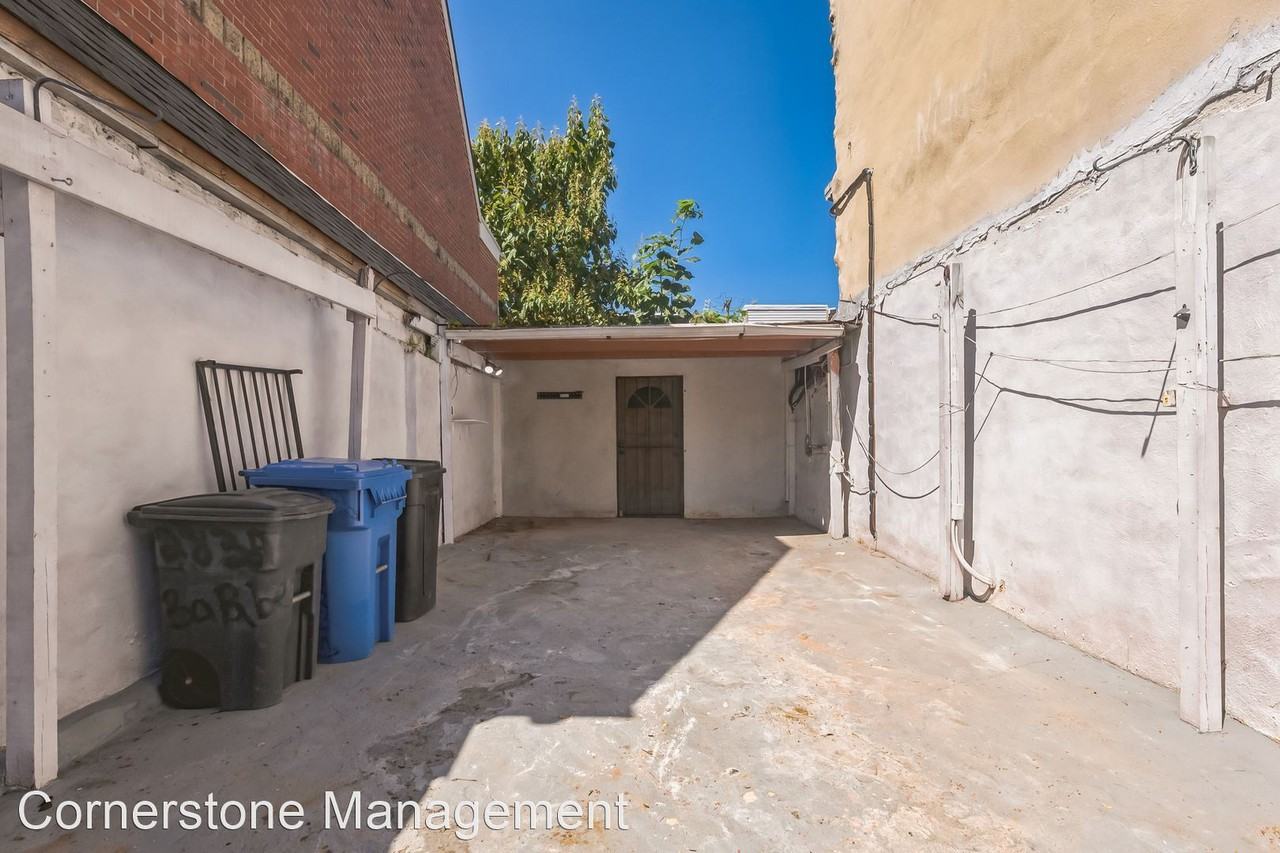 2830 N Franklin St - Photo 3 of 5