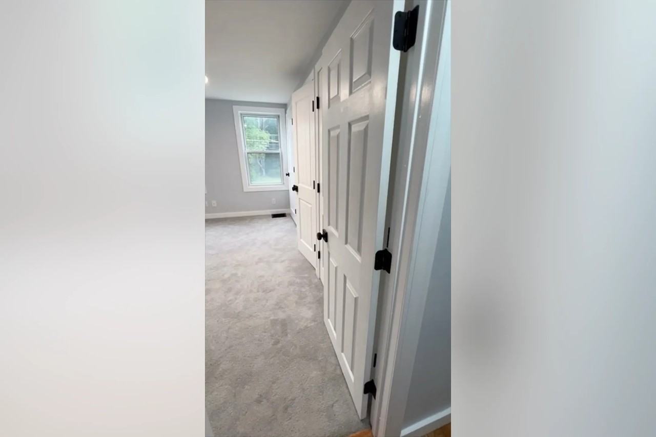 308 E Main St - Photo 2 of 10