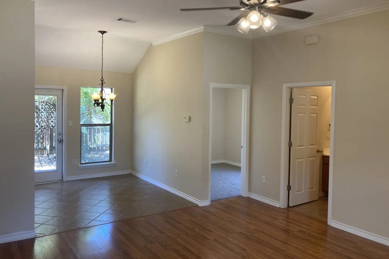 5725 Springfield Cir S - Photo 2 of 14