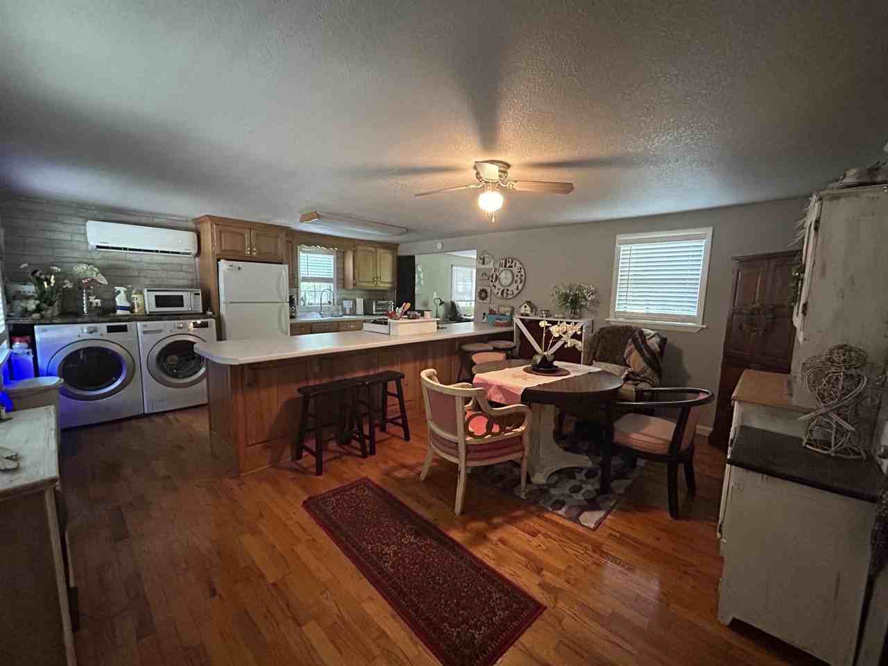 51 Oriole Dr - Photo 6 of 31