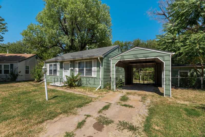 2240 S Minneapolis Ct - Photo 2 of 20