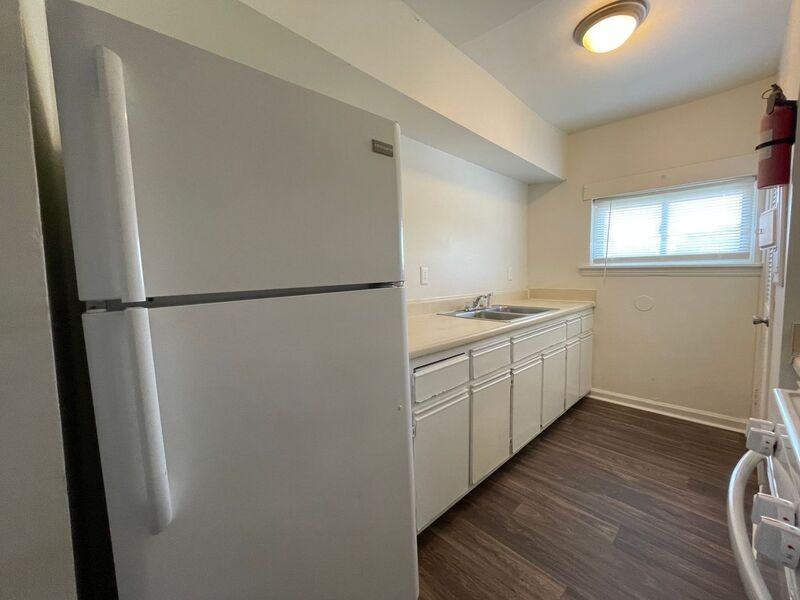 1904 Warren Ave, Hopewell, VA 23860 - Photo 2 of 41