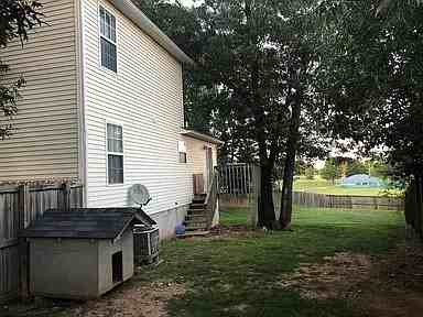 3604 Shields Dr #NA - Photo 3 of 5