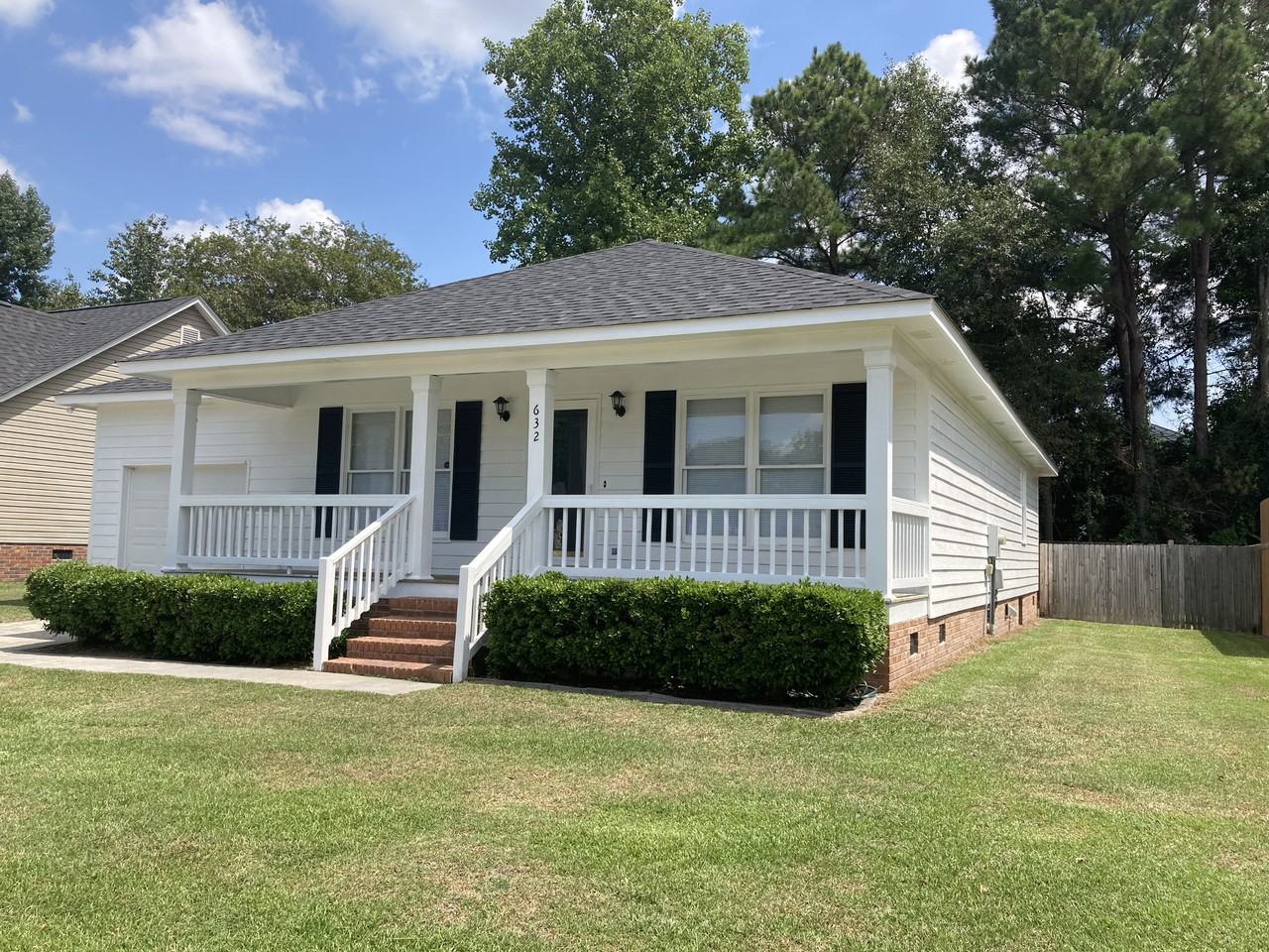 632 Garden Hills Dr, Florence, SC 29505 - 3 bedroom House Rental