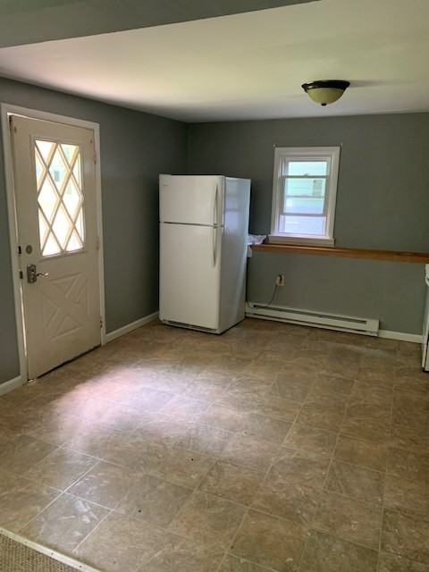 526 Forest Rd #D - Photo 3 of 8