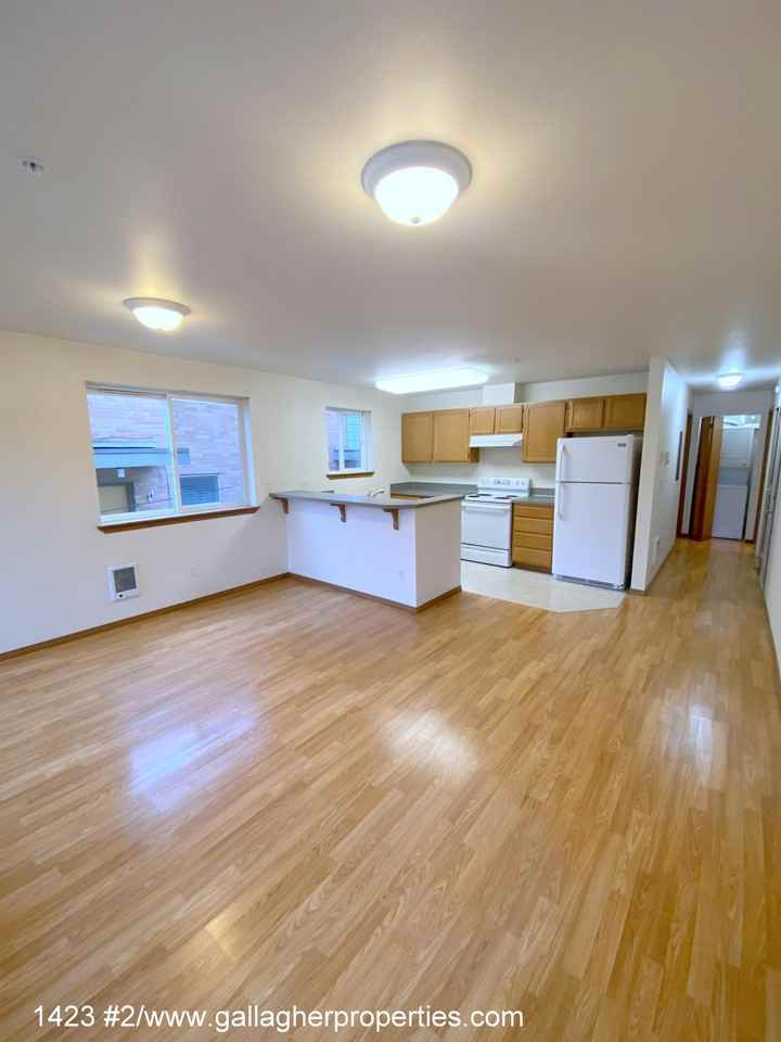 1423 Nw 61st St #2 - Photo 4 of 14