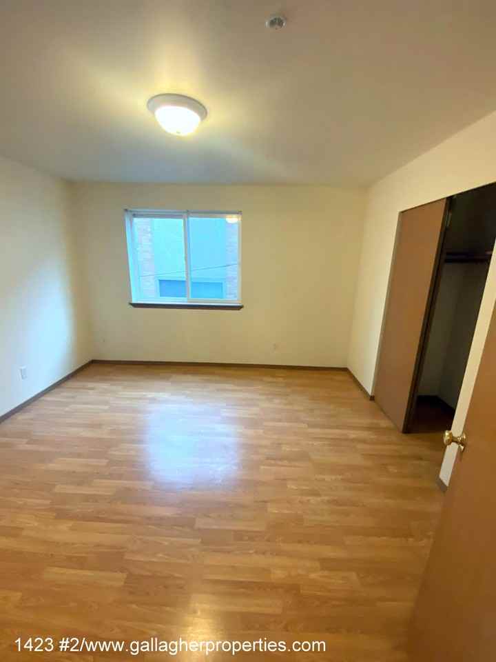 1423 Nw 61st St #2 - Photo 6 of 14