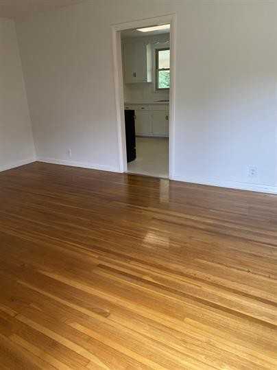 4950 Hopedale Dr - Photo 3 of 12