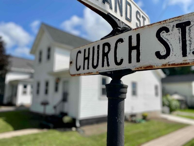 164 Church St - Photo 2 of 18