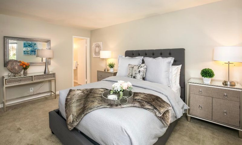 2070 Lucretia Ave #305 - Photo 3 of 13