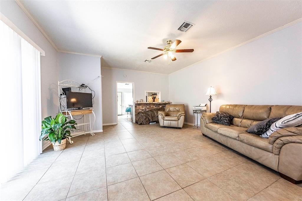 10424 Belfast Rd #10424 - Photo 5 of 12