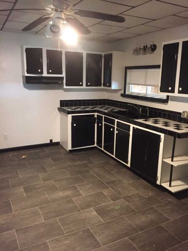 709 713 S. Maple #713SMAPLE - Photo 7 of 8