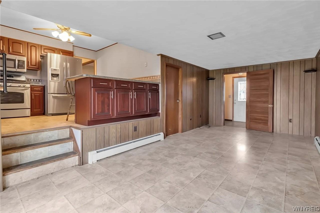 29 Briarwood Dr - Photo 3 of 10