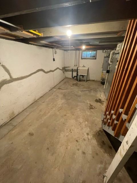 717 Cottage St Ne #717 - Photo 3 of 17