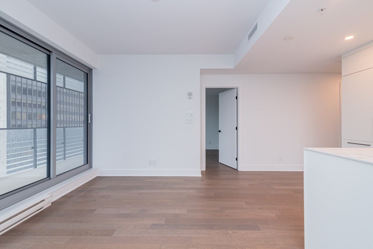 720 Rue Saint-Jacques - Photo 3 of 17