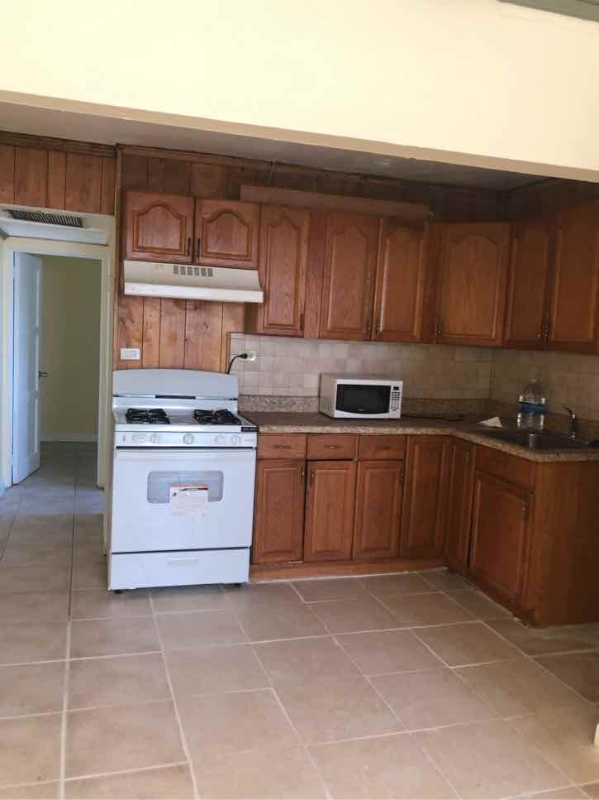 1509 N J St #1 - Photo 2 of 3