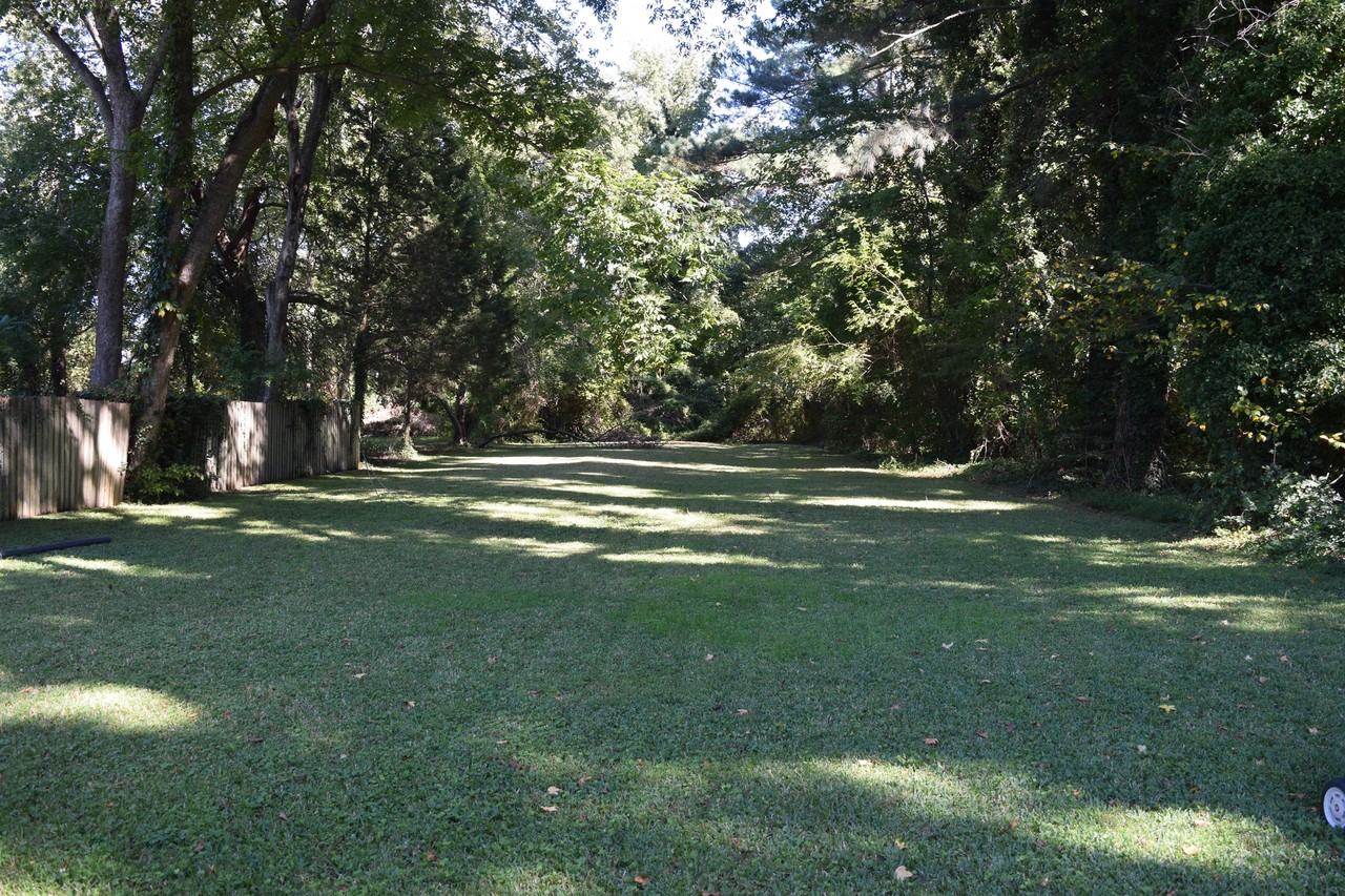 310 Lasalle Ave #1 - Photo 3 of 36