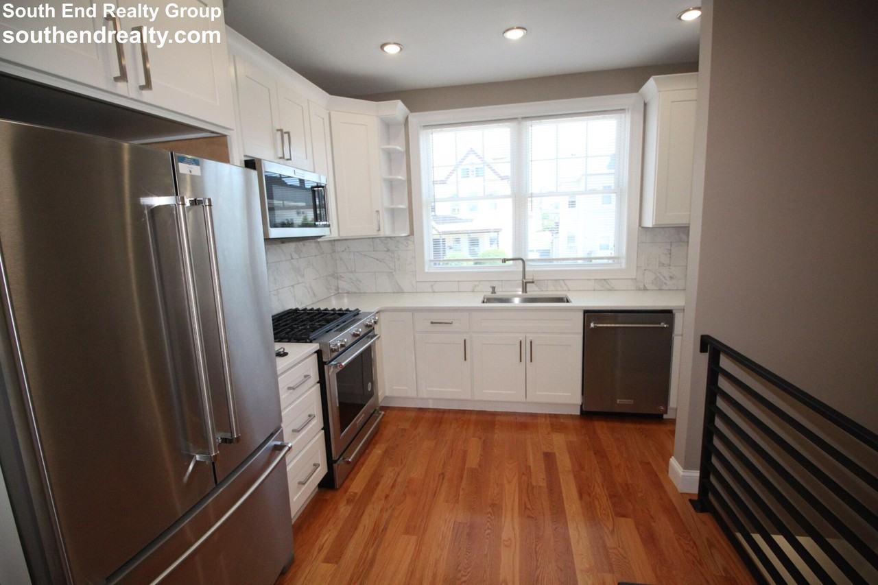 116 Main St #116 - Photo 3 of 30