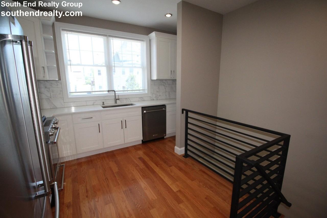 116 Main St #116 - Photo 4 of 30