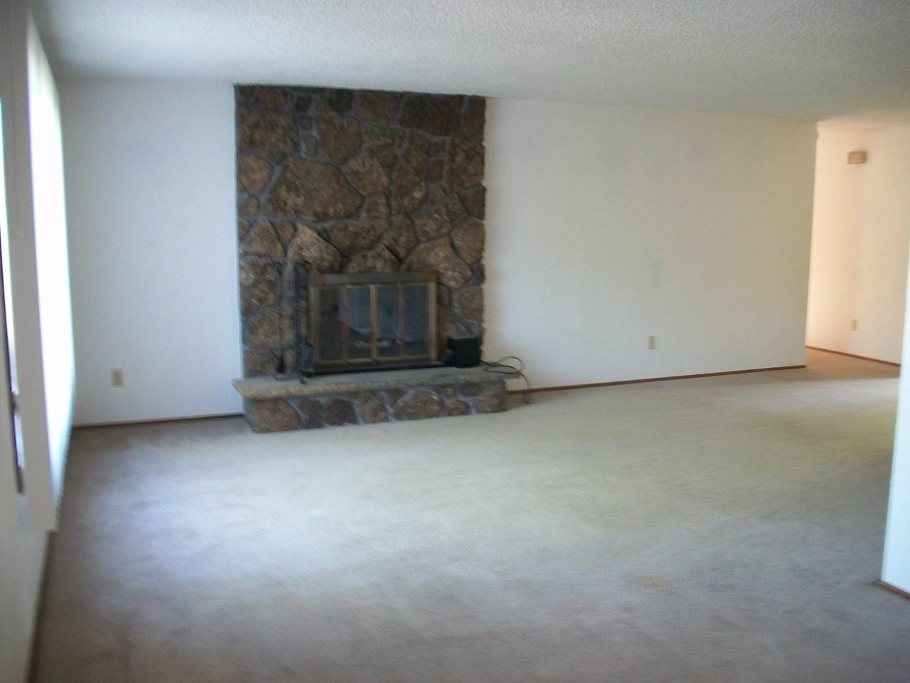 2063 Amirante St #NA - Photo 3 of 7