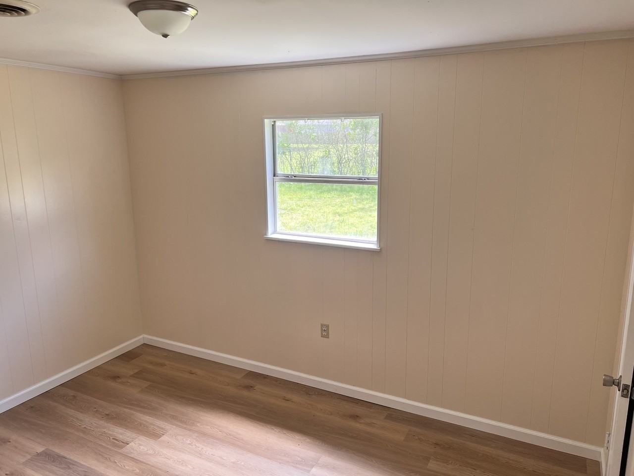 104 Alan Dr #NA - Photo 3 of 5