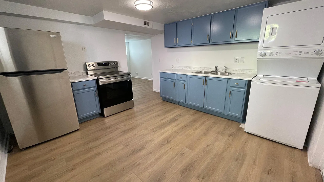 130 W Mead Ave #2 - Photo 2 of 5