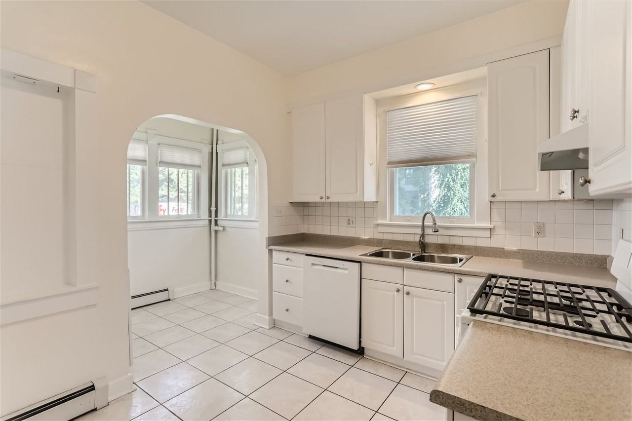 1587 Saint Paul St #A - Photo 2 of 12
