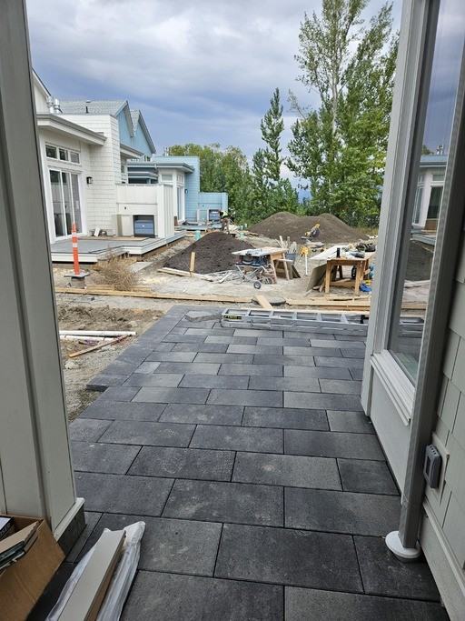 3270 Landry Cres #5 - Photo 2 of 27