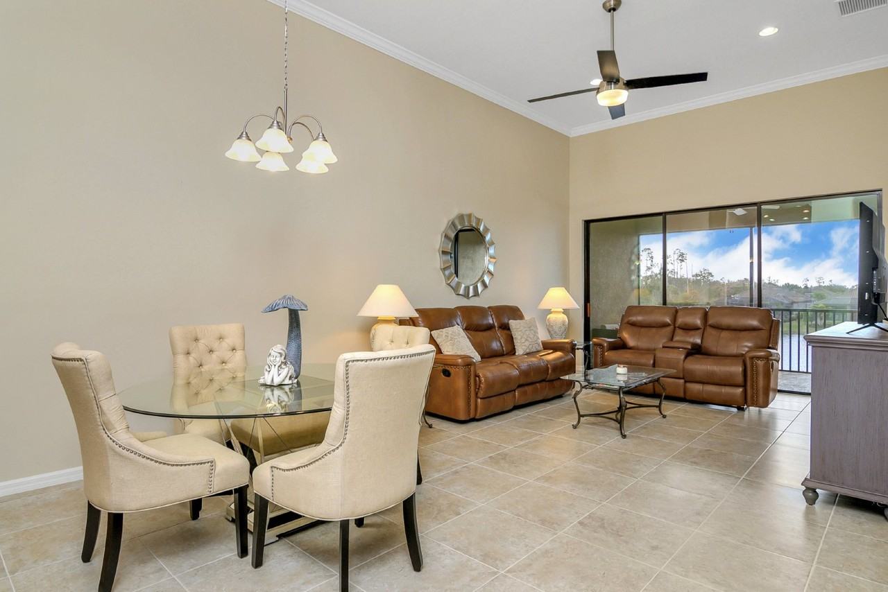 9440 Benvenuto Ct #204 - Photo 5 of 17