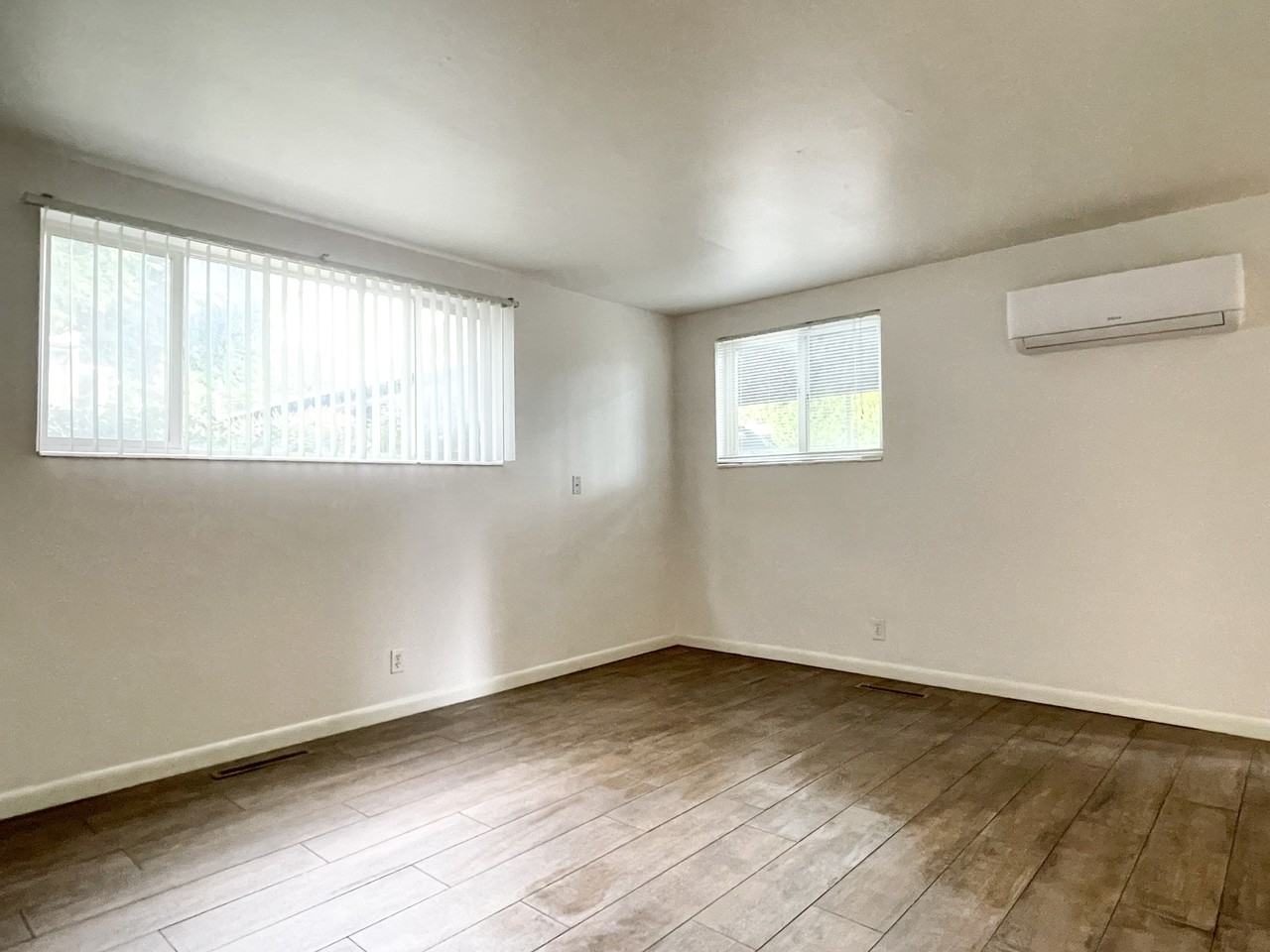 1365 S 300 E #1365 - Photo 3 of 16