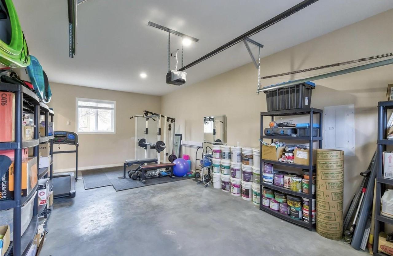 590 Kelview Road - Photo 4 of 26