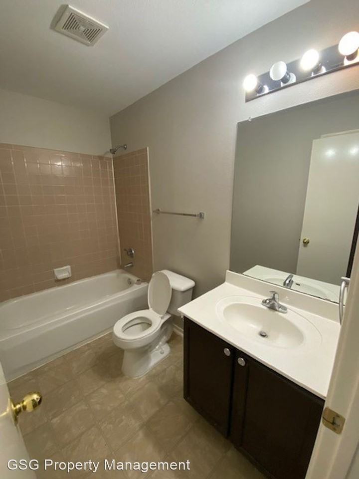 4118 Knollpass - Photo 2 of 14