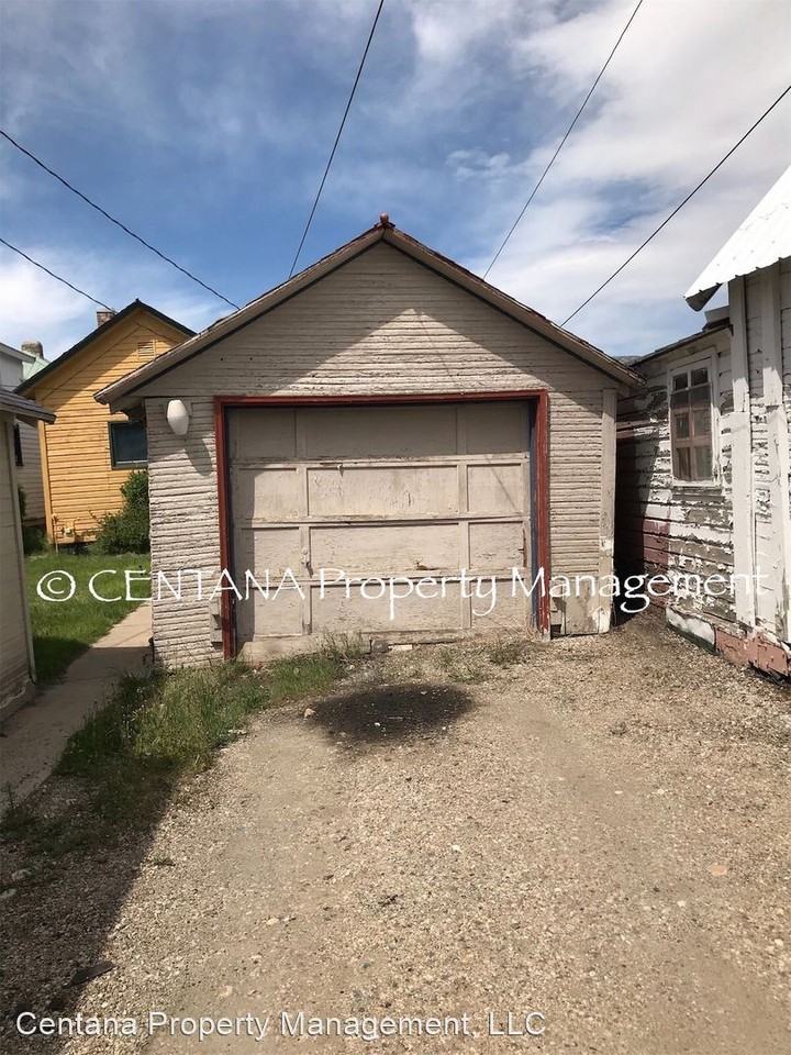 415 W 3rd St - Photo 3 of 15