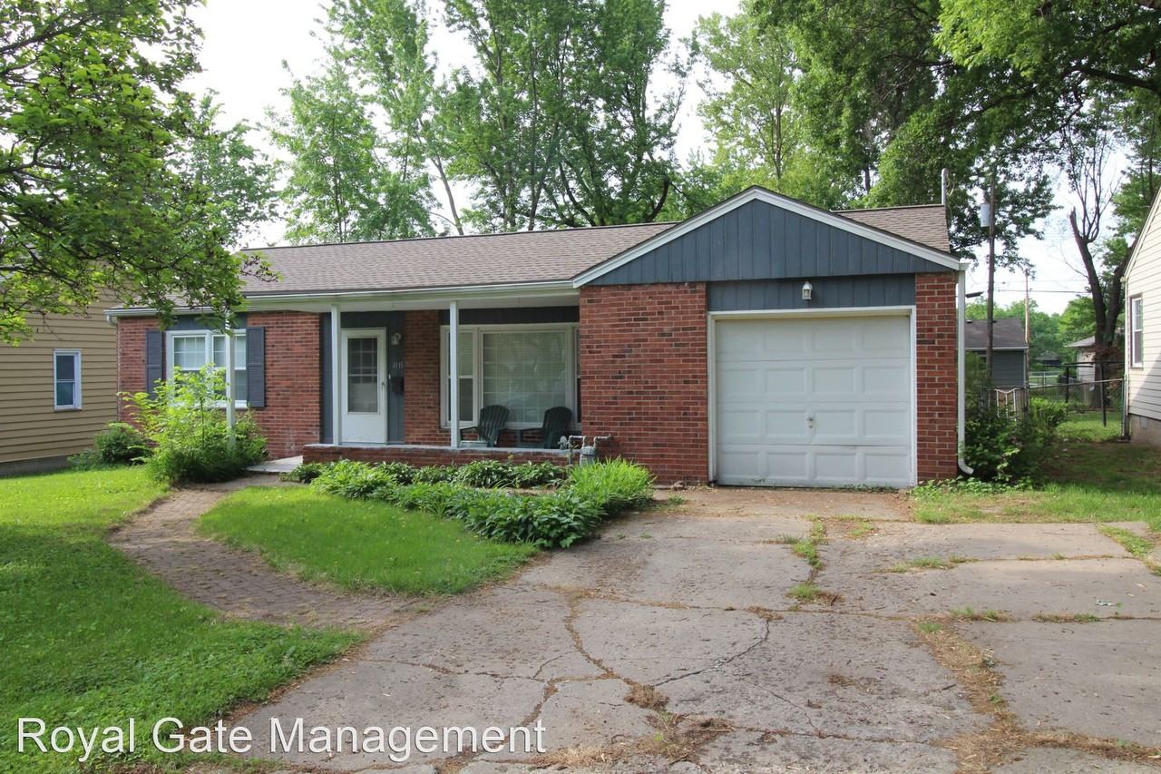 4115 W 62nd Ter - Photo 2 of 22