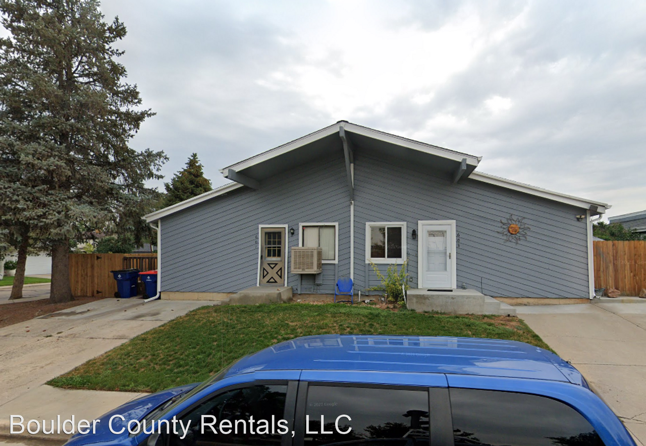 601 5th St - Photo 2 of 12