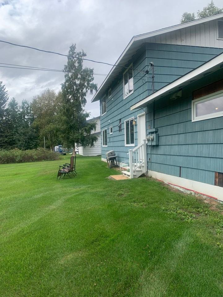 4065 Iris Ln - Photo 2 of 21