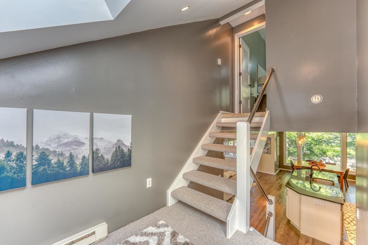 26 Loonwood Dr - Photo 3 of 39