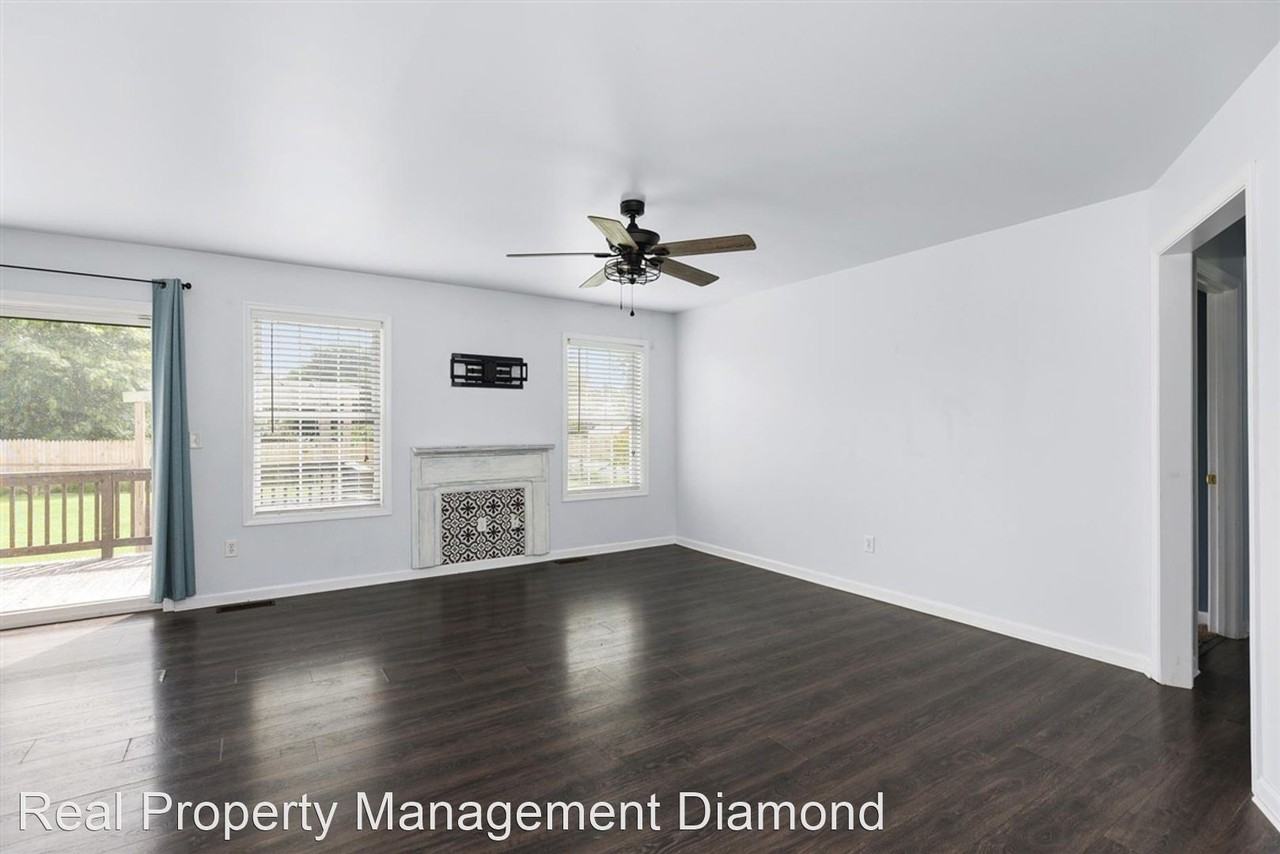 22281 Callaway Ave - Photo 2 of 28