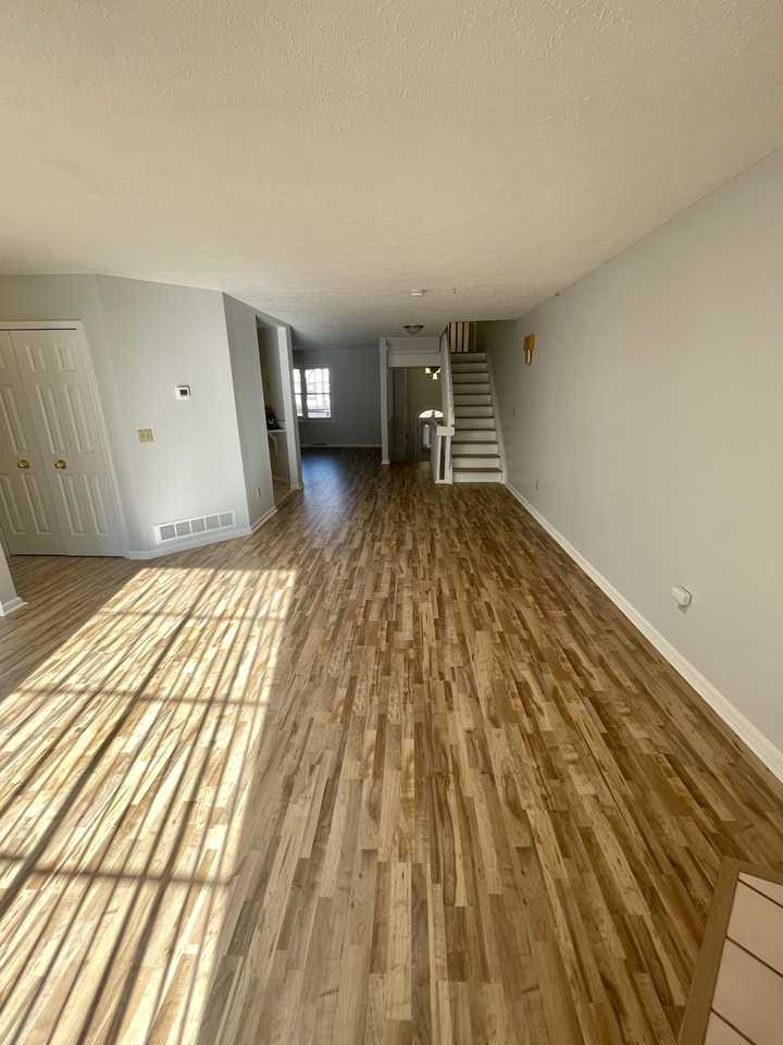 3514 Turnbury Rd - Photo 3 of 29