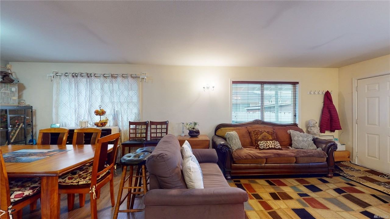 8820 4th Avenue South - Photo 3 of 18