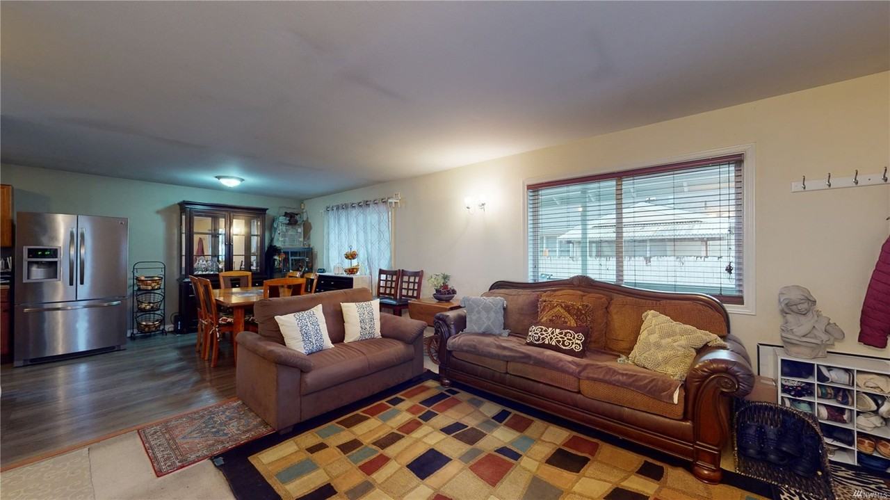 8820 4th Avenue South - Photo 2 of 18