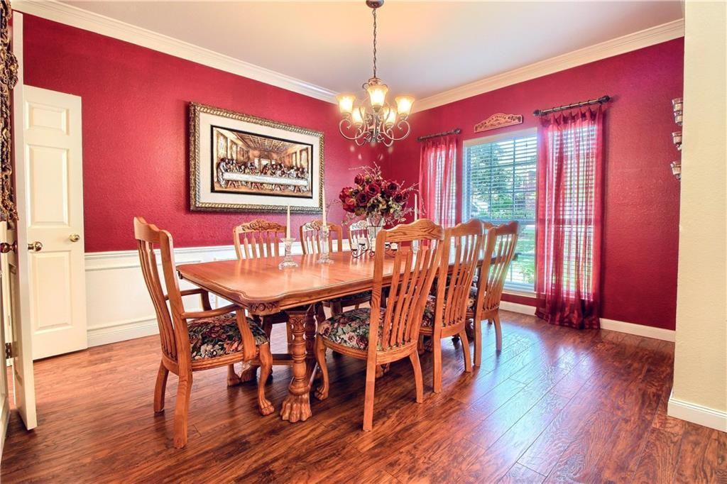 10821 Redmond Road - Photo 3 of 15