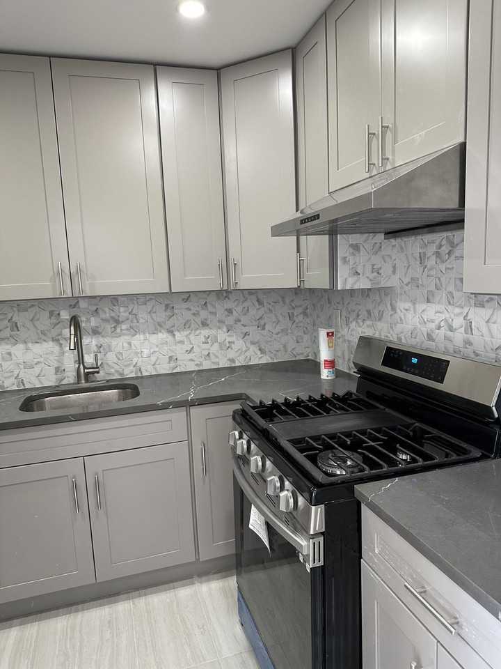 Kissena Boulevard #1f - Photo 2 of 5