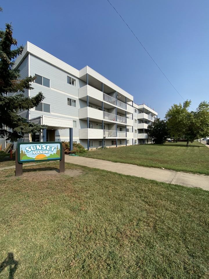 Sunset Manor Apartments 1304 1 Ave, Wainwright, AB T9W 1N1 Zumper