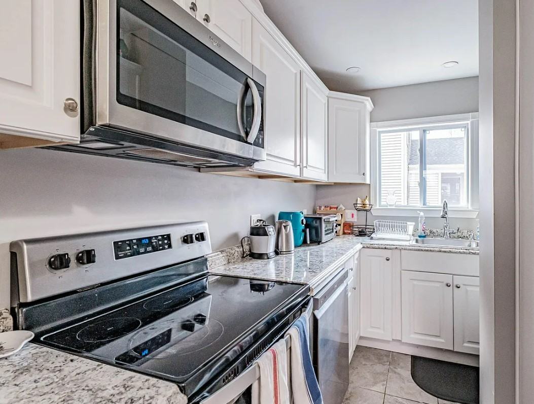 45 Sawyer St #1 - Photo 2 of 5