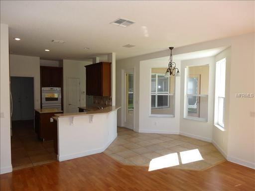 10074 Iverson Dr - Photo 3 of 10