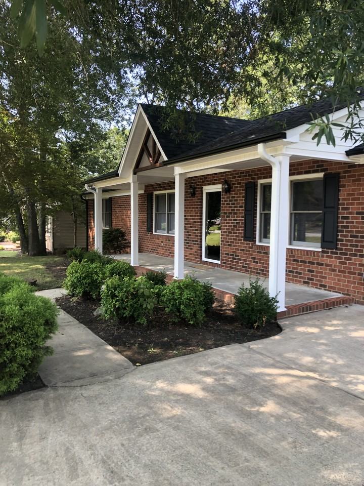 529 Indian Trail Rd #NA - Photo 2 of 8